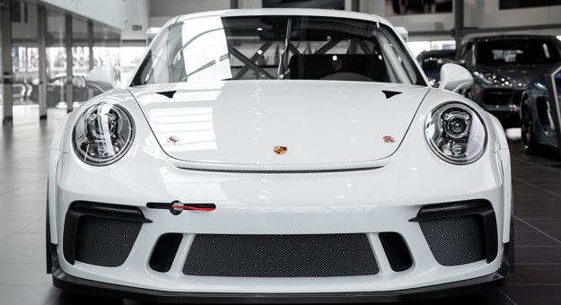 Porsche Car 2 980.jpg