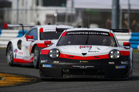 Porsche 1.jpg