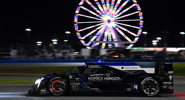 #10 Konica Minolta Cadillac DPi-V.R. Cadillac DPi, DPi: Renger Van Der Zande, Ryan Briscoe, Scott Dixon, Kamui Kobayashi