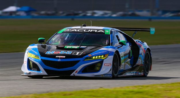 #57 Heinricher Racing w/MSR Curb-Agajanian Acura NSX GT3, GTD: Alvaro Parente, Misha Goikhberg, Trent Hindman, AJ Allmendinger