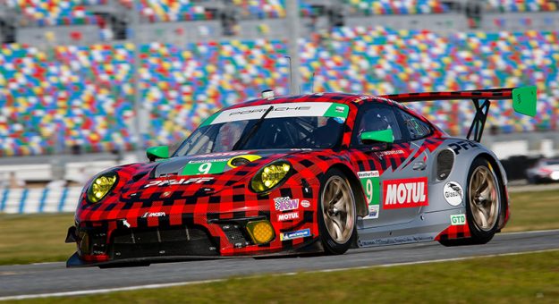 #9 PFAFF Motorsports Porsche 911 GT3 R, GTD: Dennis Olsen, Zacharie Robichon, Lars Kern, Patrick Pilet