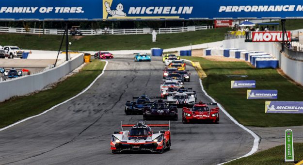 #7 Acura Team Penske Acura DPi, DPi: Helio Castroneves, Ricky Taylor leads