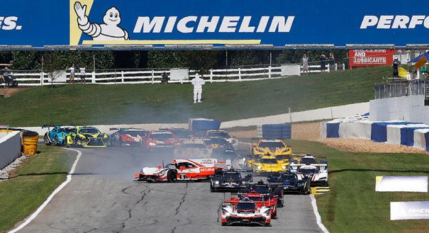 #7 Acura Team Penske Acura DPi, DPi: Helio Castroneves, Ricky Taylor, #6 Acura Team Penske Acura DPi, DPi: Juan Pablo Montoya, Dane Cameron, #31 Whelen Engineering Racing Cadillac DPi, DPi: Pipo Derani, Felipe Nasr, Filipe Albuquerque, crash, start