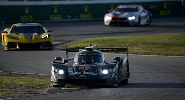 #5 Mustang Sampling Racing / JDC-Miller MotorSports Cadillac DPi, DPi: Sebastien Bourdais, Loic Duval, Joao Barbosa