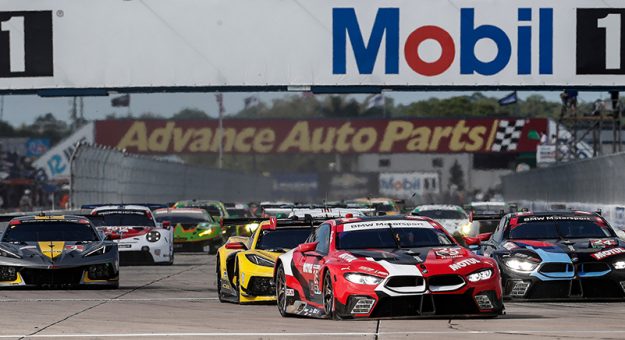 #4 Corvette Racing Corvette C8.R, GTLM: Oliver Gavin, Tommy Milner, Marcel Fassler, #3 Corvette Racing Corvette C8.R, GTLM: Antonio Garcia, Jordan Taylor, Nicky Catsburg, #25 BMW Team RLL BMW M8 GTE, GTLM: Connor De Phillippi, Bruno Spengler, Colton Herta , #24 BMW Team RLL BMW M8 GTE, GTLM: John Edwards, Jesse Krohn, Augusto Farfus, start
