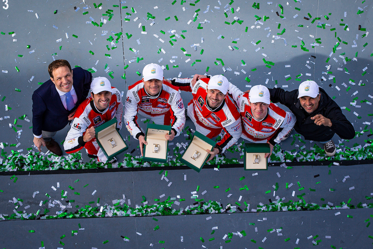 #48 Paul Miller Racing Lamborghini Huracan GT3, GTD: Madison Snow, Bryan Sellers, Corey Lewis, Andrea Caldarelli celebrate