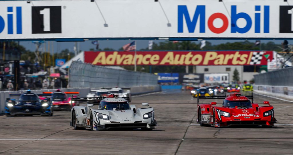 #01: Cadillac Chip Ganassi Racing Cadillac DPi , DPi: Renger van der Zande, Scott Dixon, Kevin Magnussen, #31: Whelen Engineering Racing Cadillac DPi, DPi: Felipe Nasr, Pipo Derani, Mike Conway