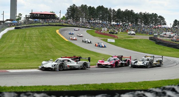 #01: Cadillac Chip Ganassi Racing Cadillac DPi , DPi: Renger van der Zande, Kevin Magnussen, #60: Meyer Shank Racing w/Curb-Agajanian Acura DPi, DPi: Olivier Pla, Dane Cameron, #5: Mustang Sampling / JDC-Miller MotorSports Cadillac DPi, DPi: Loic Duval, Tristan Vautier