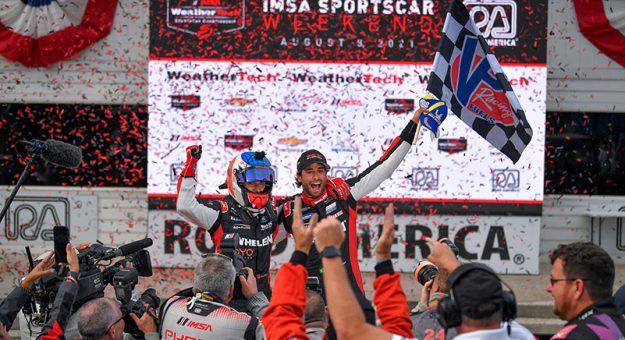 #31: Whelen Engineering Racing Cadillac DPi, DPi: Felipe Nasr, Pipo Derani, winners, Victory Circle, celebration
