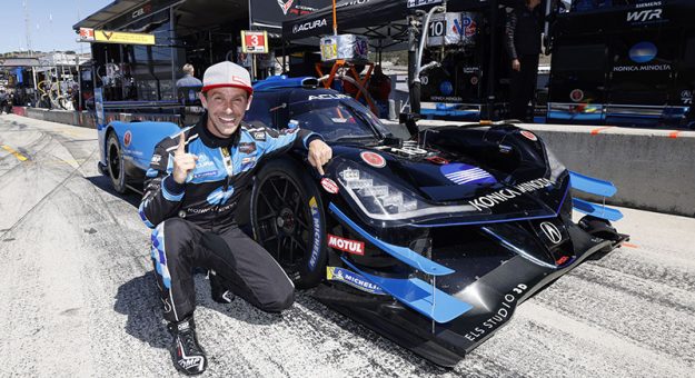 #10: Konica Minolta Acura ARX-05 Acura DPi, DPi: Filipe Albuquerque, Motul Pole Award winner, pole position