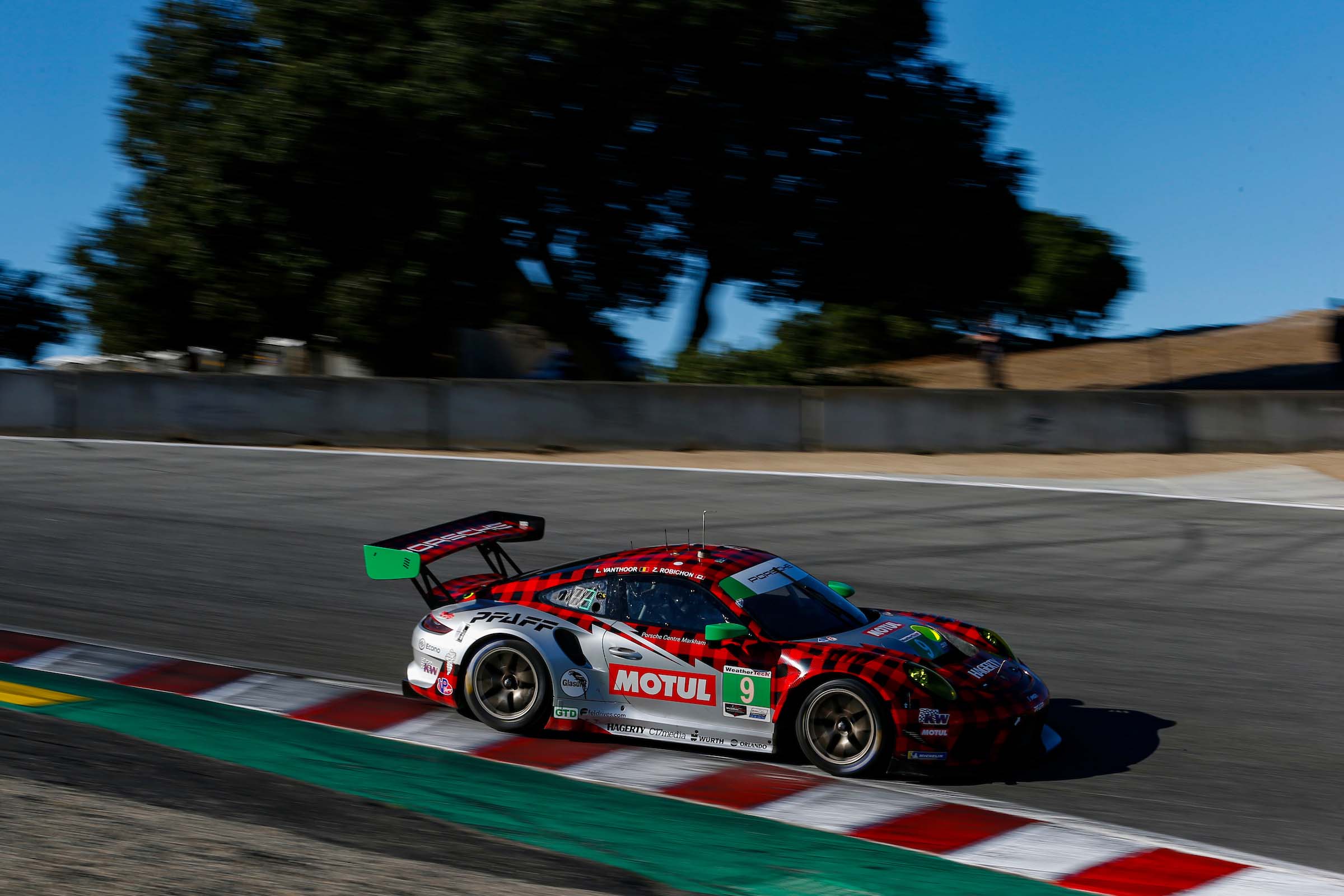 #9: Pfaff Motorsports Porsche 911 GT3R, GTD: Zacharie Robichon, Laurens Vanthoor