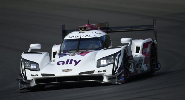 #48: Ally Cadillac Racing Cadillac DPi, DPi: Jimmie Johnson, Kamui Kobayashi Simon Pagenaud
