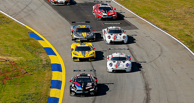 #24: BMW Team RLL BMW M8 GTE, GTLM: John Edwards, Jesse Krohn, Augusto Farfus and #79: WeatherTech Racing Porsche 911 RSR - 19, GTLM: Cooper MacNeil, Mathieu Jaminet, Matt Campbell lead the field to the green flag