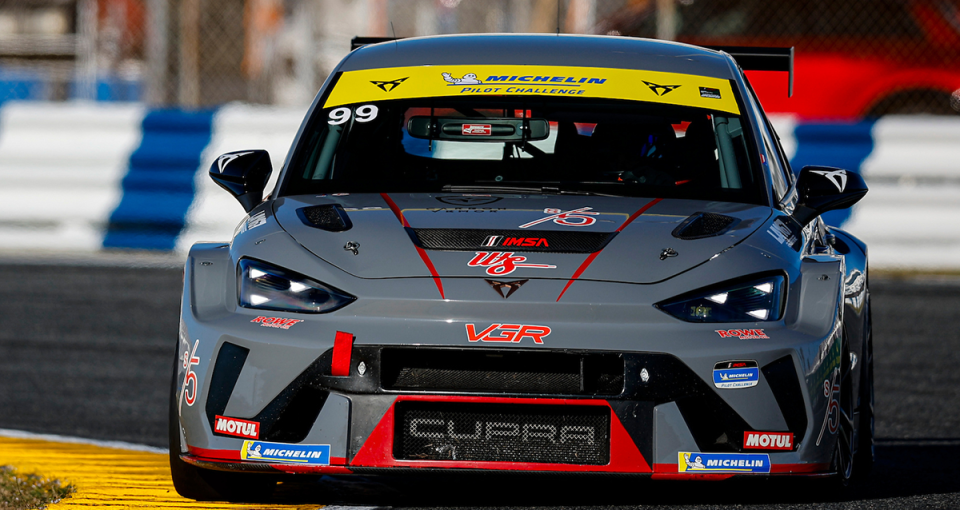 チャージエンハンス　GPプロモ Filippo Barberi | IMSA