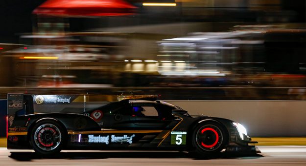 #5: Mustang Sampling / JDC-Miller MotorSports Cadillac DPi, DPi: Sebastien Bourdais, Loic Duval, Tristan Vautier