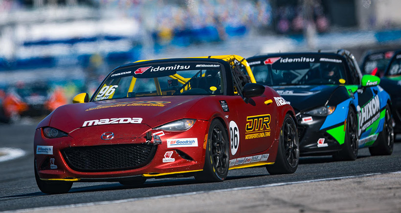Thomas Wins Mazda MX-5 Cup Race 2 in Dash to Checkered Flag