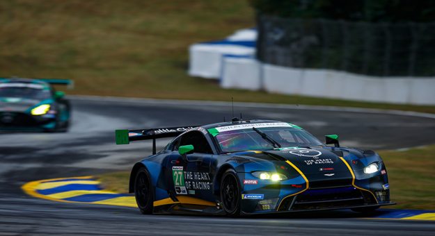 #27: Heart of Racing Team, Aston Martin Vantage GT3, GTD: Roman De Angelis, Marco Sorensen, Ian James