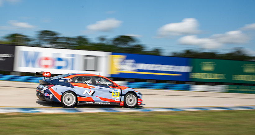 #33: Bryan Herta Autosport with Curb Agajanian, Hyundai Elantra N TCR, TCR: Harry Gottsacker, Robert Wickens