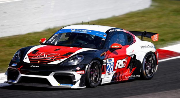 #28: RS1, Porsche 718 GT4 RS CS, GS: Stevan McAleer, Trent Hindman