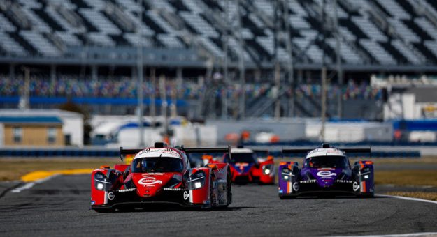 Race Start, #30: GEBHARDT Intralogistics Motorsports, Duqueine D08, P3: Valentino Catalano