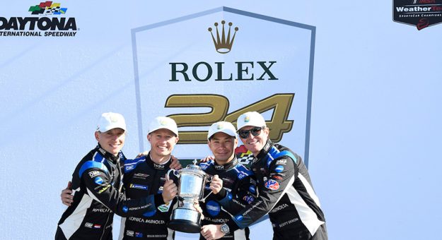 #10 Konica Minolta Cadillac DPi-V.R. Cadillac DPi, DPi: Renger Van Der Zande, Ryan Briscoe, Scott Dixon, Kamui Kobayashi