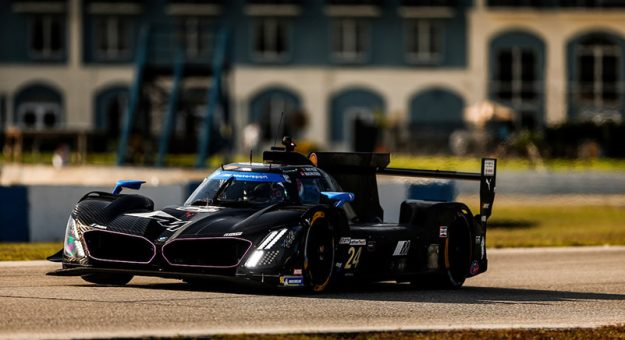 #24: BMW M Team RLL, BMW M Hybrid V8, GTP: Philipp Eng, Dries Vanthoor, Kevin Magnussen