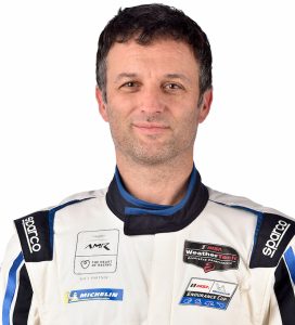 #23 Heart Of Racing Team Aston Martin Vantage GT3, GTD: Darren Turner, portrait