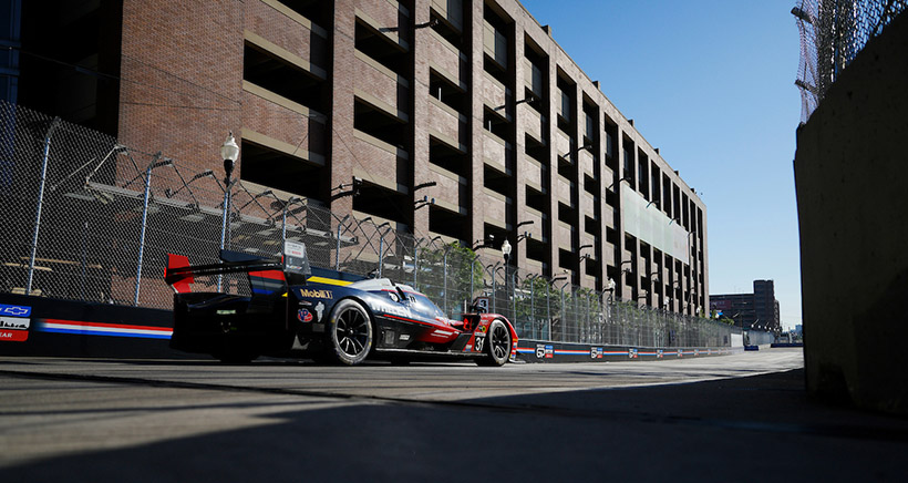 #31: Whelen Cadillac Racing, Cadillac V-Series.R, GTP: Pipo Derani, Jack Aitken