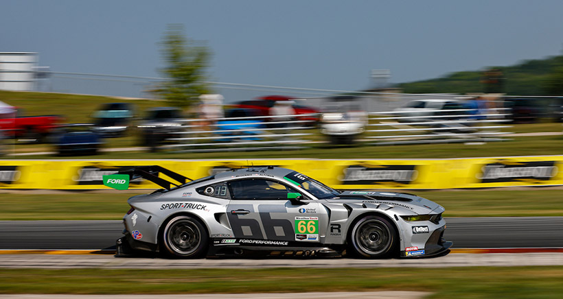 #66: Gradient Racing, Ford Mustang GT3, GTD: Jenson Altzman, Robert Megennis