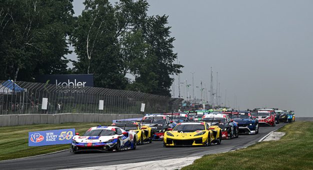 #81: DragonSpeed, Ferrari 296 GT3, GTD PRO: Albert Costa, Giacomo Altoè, #3: Corvette Racing by Pratt Miller Motorsports, Corvette Z06 GT3.R, GTD PRO: Antonio Garcia, Alexander Sims, GTD, Start