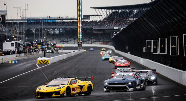 #4: Corvette Racing by Pratt Miller Motorsports, Corvette Z06 GT3.R, GTD PRO: Tommy Milner, Nicky Catsburg, #64: Ford Multimatic Motorsports, Ford Mustang GT3, GTD PRO: Harry Tincknell, Mike Rockenfeller