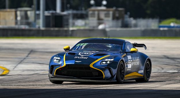 AMR 26 Sebring