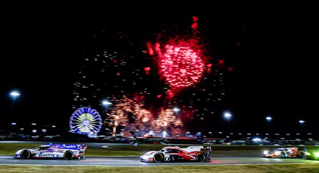 #60: Acura Meyer Shank Racing w/Curb Agajanian, Acura ARX-06, GTP: Tom Blomqvist, Colin Braun, Scott Dixon, Felix Rosenqvist, #6: Porsche Penske Motorsports, Porsche 963, GTP: Mathieu Jaminet, Matt Campbell, Kevin Estre, Fireworks