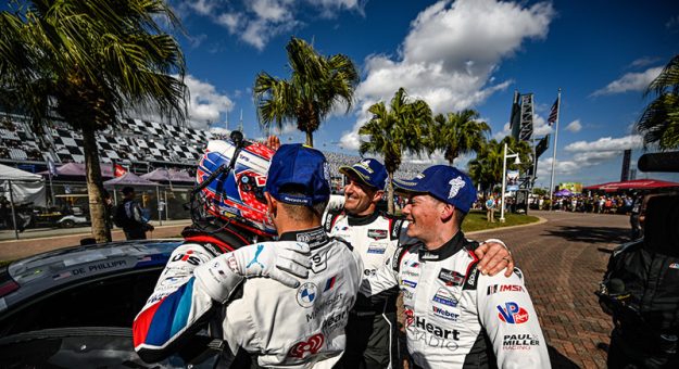 #1: Paul Miller Racing, BMW M4 GT3 EVO, GTD Pro: Neil Verhagen, Connor De Phillippi, Max Hesse, Dan Harper, celebration