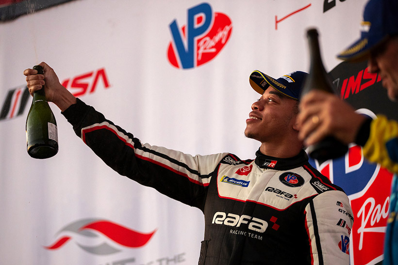 #8: RAFA Racing, Toyota GR Supra GT4 EVO2, GSX: Westin Workman, champagne