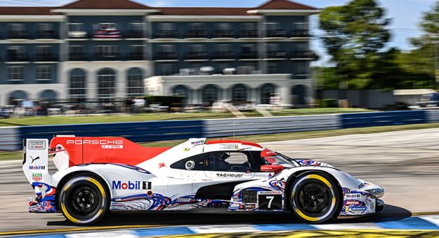 #7: Porsche Penske Motorsport, Porsche 963, GTP: Felipe Nasr, Julien Andlauer, Laurin Heinrich