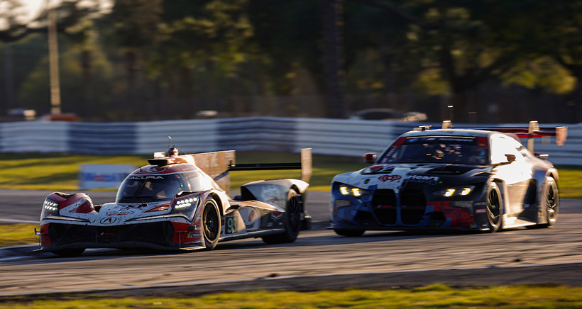#93: Acura Meyer Shank Racing w/Curb Agajanian, Acura ARX-06, GTP: Renger van der Zande, Nick Yelloly, Alex Palou
