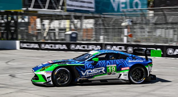 #19: van der Steur Racing, Aston Martin Vantage GT3 Evo, GTD: Valentin Hasse Clot, Rory van der Steur