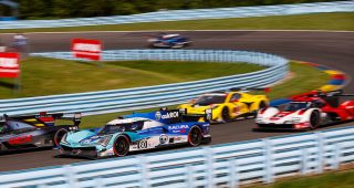 #60: Acura Meyer Shank Racing w/Curb Agajanian, Acura ARX-06, GTP: Tom Blomqvist, Colin Braun