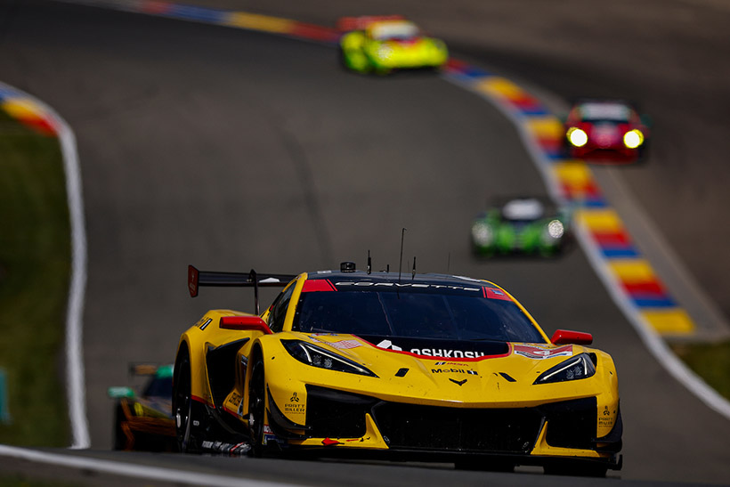 #4: Corvette Racing by Pratt Miller Motorsports, Corvette Z06 GT3.R, GTD Pro: Tommy Milner, Nicky Catsburg