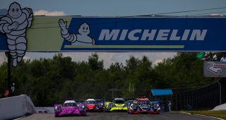 Race Start, L MP2, #99: AO Racing, ORECA LMP2 07, LMP2: PJ Hyett, Dane Cameron, #22: United Autosports USA, ORECA LMP2 07, LMP2: Daniel Goldburg, Tom Blomqvist
