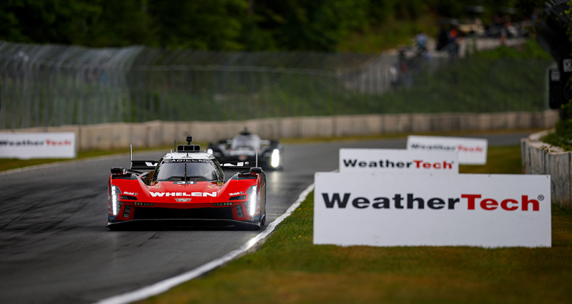 #31: Cadillac Whelen, Cadillac V-Series.R, GTP: Jack Aitken, Earl Bamber, Frederik Vesti