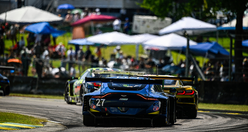 #27: Heart of Racing Team, Aston Martin Vantage GT3 Evo, GTD: Tom Gamble, Dudu Barrichello