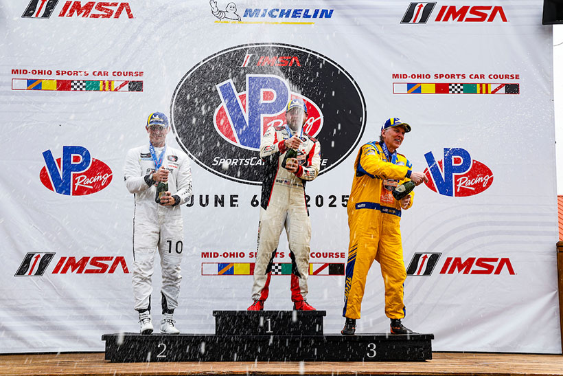 #22: TWOth Racing, Porsche 718 GT4 RS CS, GSX: Chris Walsh, #68: RAFA Racing, Toyota GR Supra GT4 EVO2, GSX: Ian Porter, #96: Turner Motorsport, BMW M4 GT4 EVO, GSX: Matt Dalton, champagne