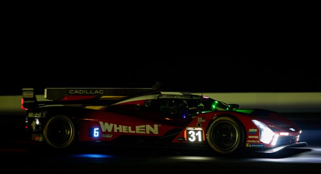#31: Cadillac Whelen, Cadillac V-Series.R, GTP: Jack Aitken, Earl Bamber, Frederik Vesti
