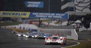 #6: Porsche Penske Motorsport, Porsche 963, GTP: Laurens Vanthoor, Kevin Estre, Matt Campbell