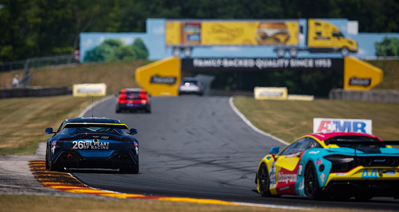 #26: Heart of Racing Team, Aston Martin Vantage AMR GT4 Evo, GS: Hannah Grisham, Hannah Greenemeie